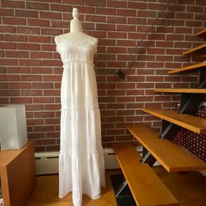 •Jessica Simpson White Eyelet Crochet Tiered Lined Boho Maxi Dress Size …